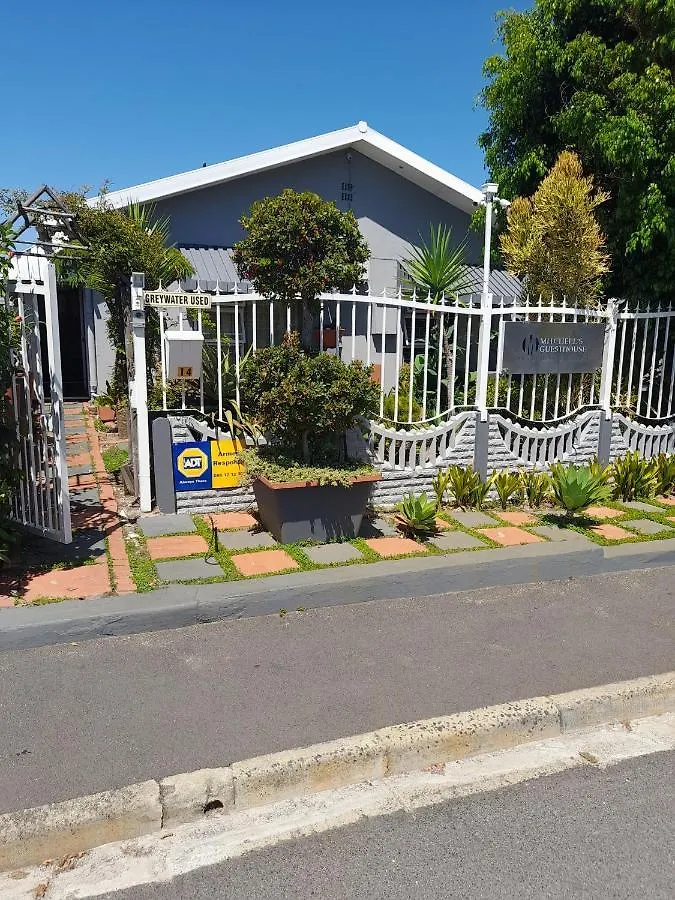 Mitchell'S Guesthouse Parow Gasthof
