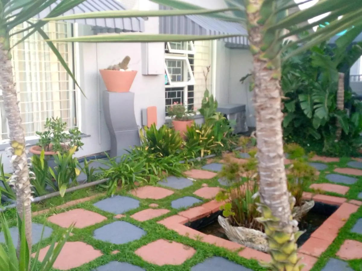 Mitchell'S Guesthouse Parow 3*,