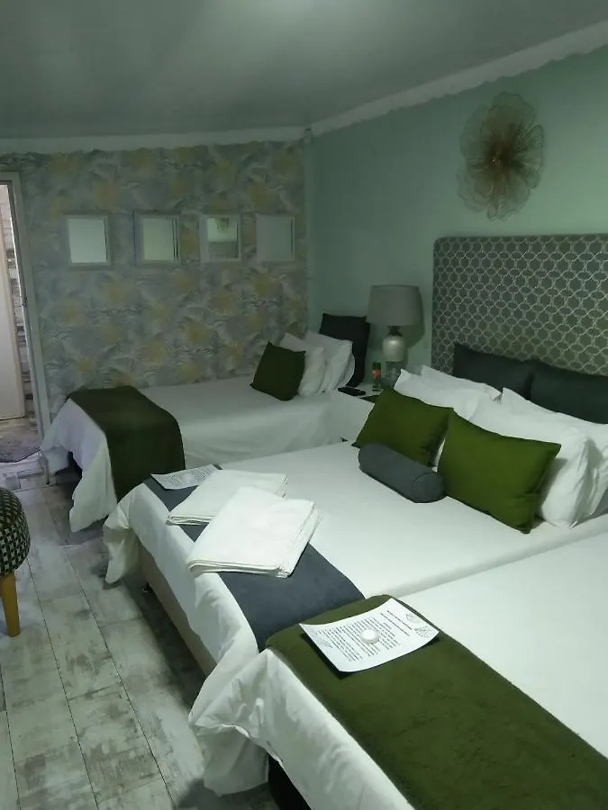 Mitchell'S Guesthouse Parow