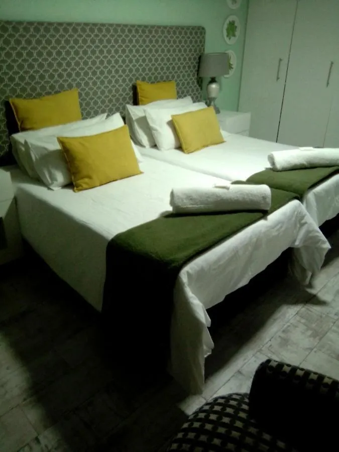 Gasthof Mitchell'S Guesthouse Parow