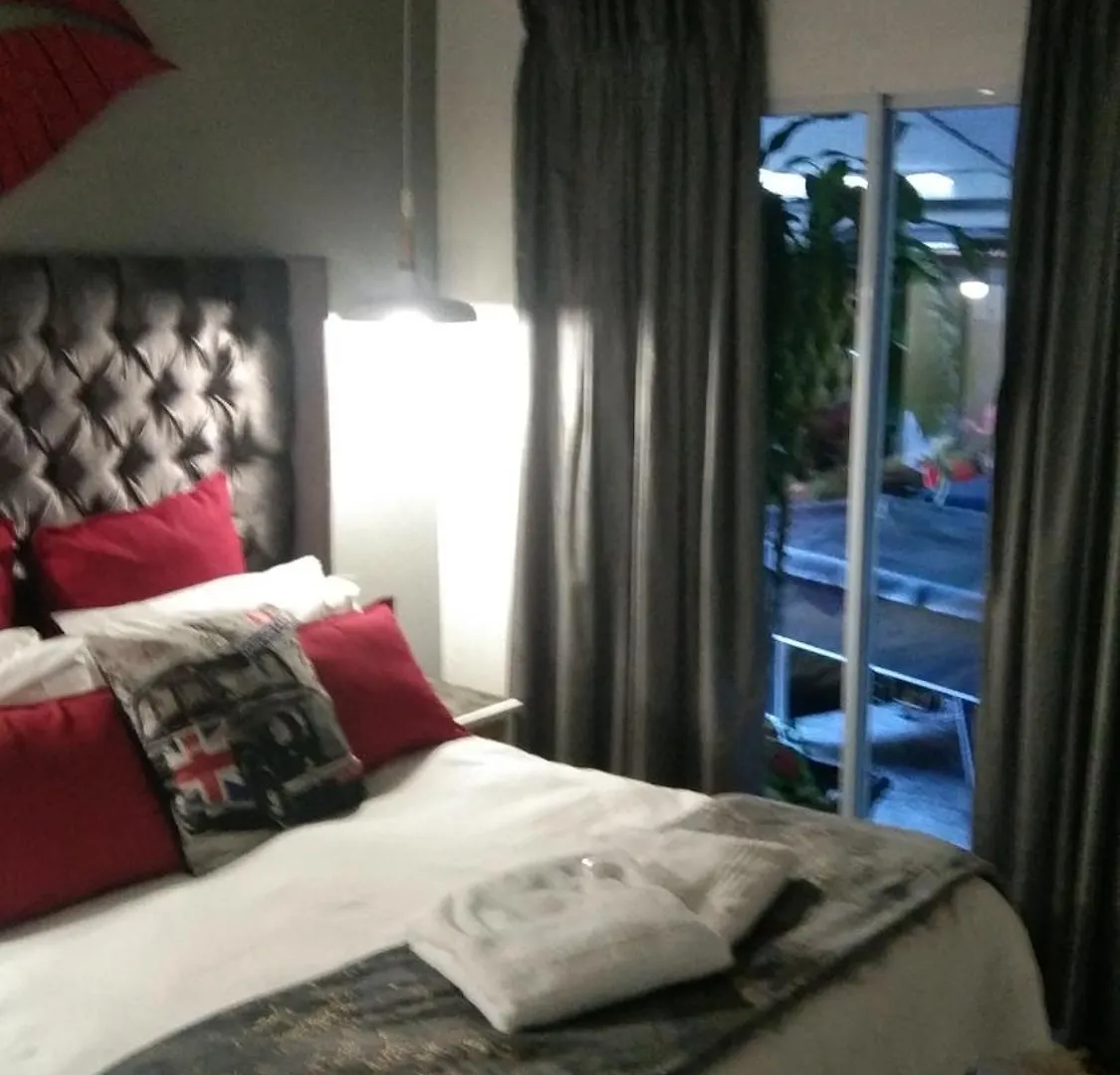 Mitchell'S Guesthouse Parow 3*,